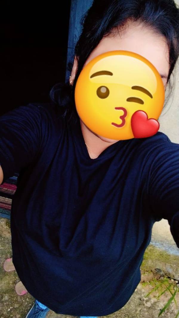 girls-personal photo of Lanka Ads