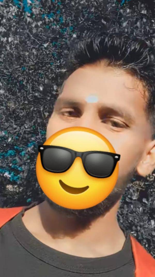 boys-personal photo of Lanka Ads