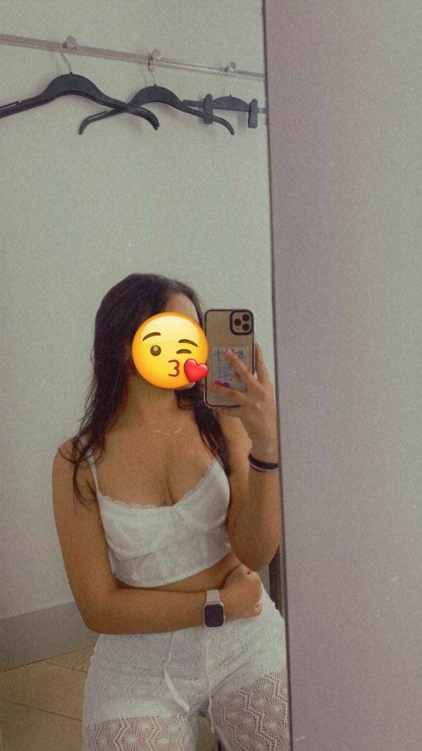 girls-personal photo of Lanka Ads