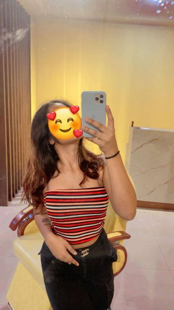 girls-personal photo of Lanka Ads