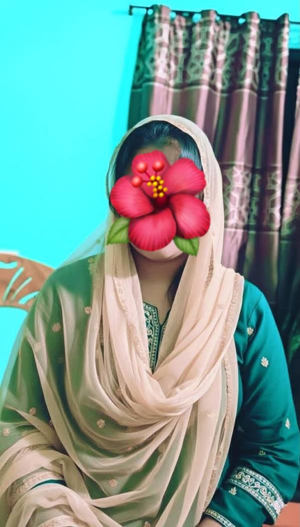 girls-personal photo of Lanka Ads