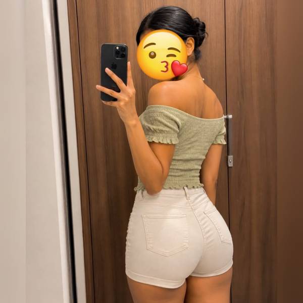 girls-personal photo of Lanka Ads
