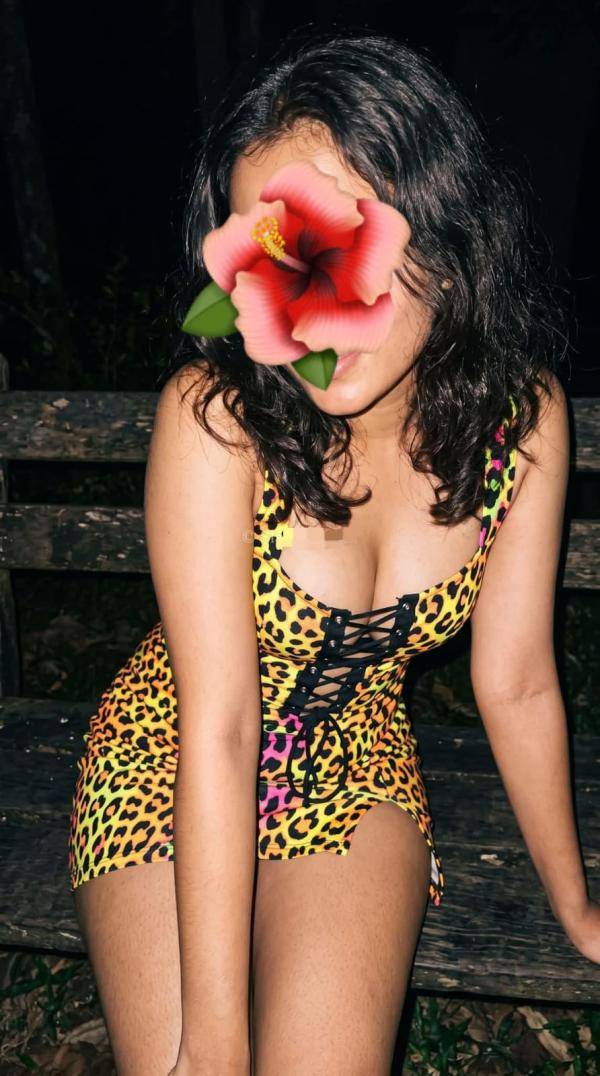 girls-personal photo of Lanka Ads