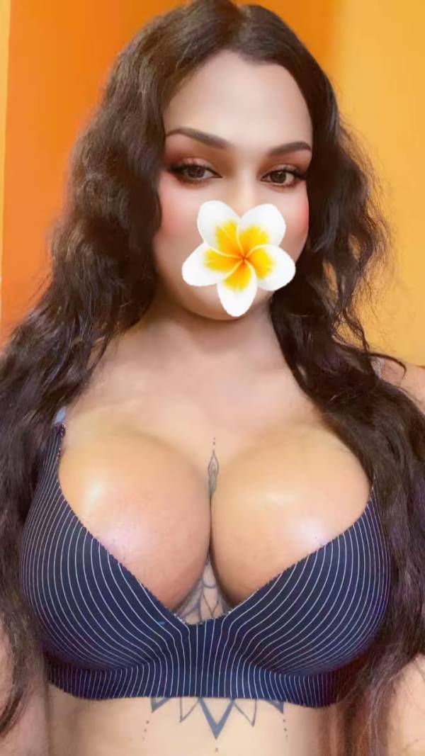 live-cam photo of Lanka Ads